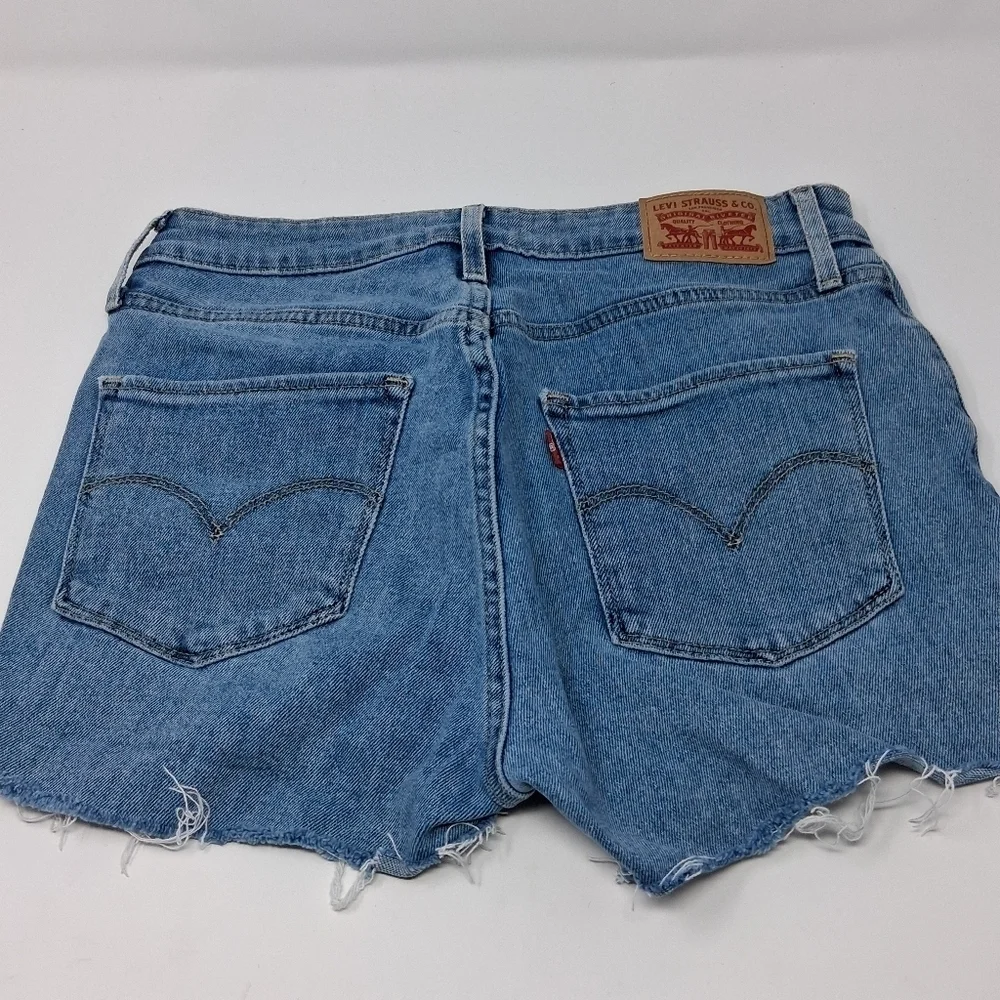Levis 721 High Rise Cut Off''s Size 29